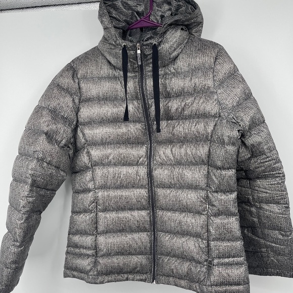 Calvin Klein Women’s Premium Packable Puffer Zip Jacket Size M Hoodie - Picture 1 of 8
